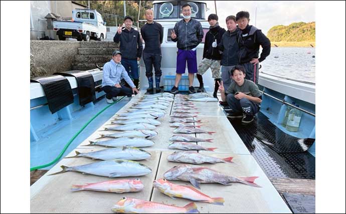【長崎・佐賀】船釣り最新釣果　タイラバで一人平均10尾のマダイ手中