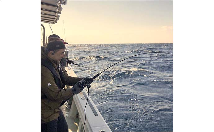 志摩沖トンジギ釣行でビンチョウマグロ船中全員安打と絶好調【三重・魚勘丸】