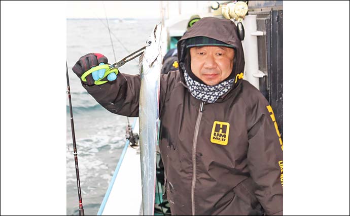 日立沖の船タチウオ釣りで良型本命連発【釣友丸】数はジグで型ならテンヤ
