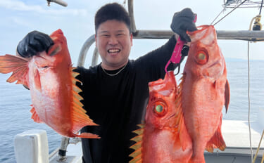 アジ泳がせ釣りで60cmチカメキントキ【響灘】船のエサ釣り最新釣果