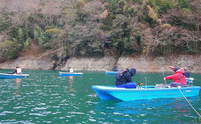 津久井湖ワカサギ釣りにベストシーズン到来【沼本ボート】 950尾3430gと爆釣