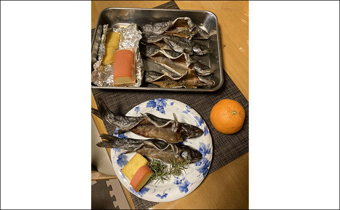 釣った魚で作る「嗜好品」レシピ：虹鱒（ニジマス）の燻製　天日干し＆温燻で旨味凝縮