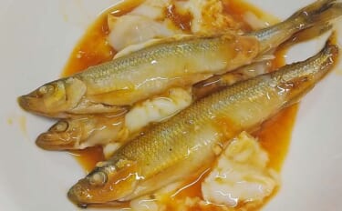釣った魚で作る「どんぶり」レシピ：ワカサギの卵とじ　白米にもお酒にも