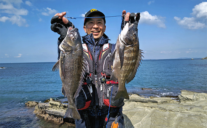 釣り人 ウキフカセ釣りでクロダイ44cmを頭に4尾手中【千葉県・富浦逢島】乗っ