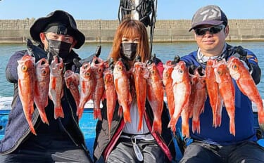 富山湾のアカムツ（ノドグロ）船が釣れる！【強神丸】釣友3人で合計20匹…