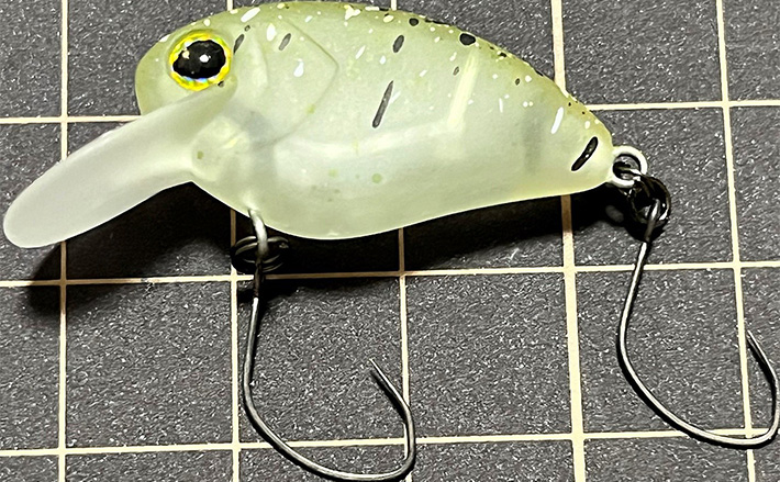 トラウト用【クランクベイトのフック絡み防止策】 フックのサイズ変更