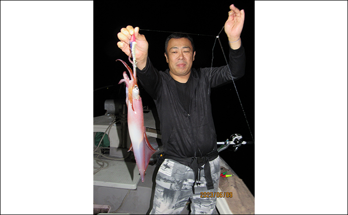 【釣果速報】夜焚きイカで釣る人100尾超え＆平均でも50尾オーバーと絶好調（福岡）