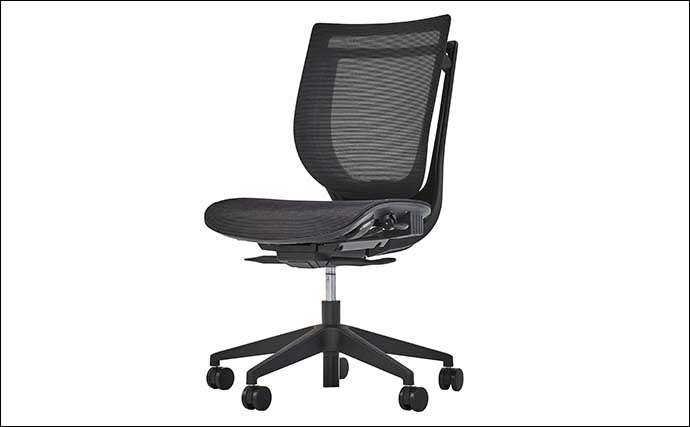 海洋プラスチックで作るオフィス用の椅子に注目　1脚で2.35kgの再生樹脂使用