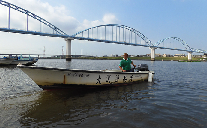 江戸川放水路のボートハゼ釣りで15cm頭に60尾手中【千葉・大沢遊船所】