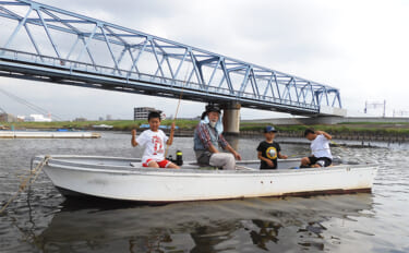 江戸川放水路のボートハゼ釣りで15cm頭に60尾手中【千葉・大沢遊船所…