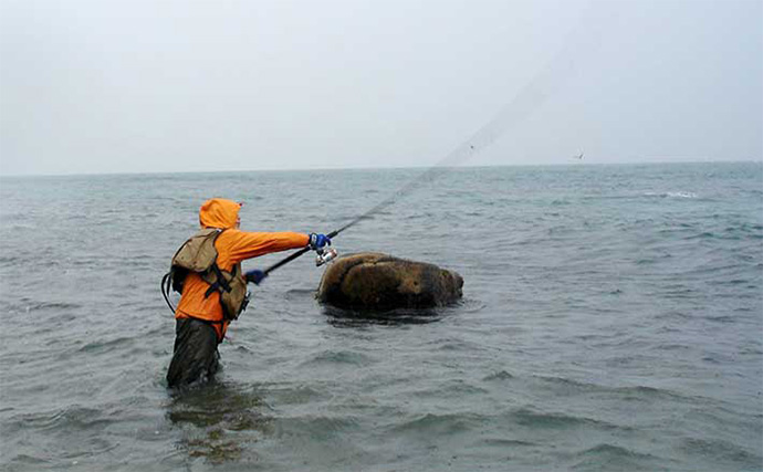 ショアジギングとは？　始め方から道具・釣り方まで初心者に分かりやすく解説