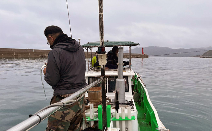 ボートでのルアータチウオ釣行で入れ食い【和歌山】ワインドリグで挑戦