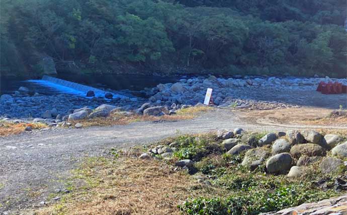 早川の冬季特別解禁でのルアー釣りで45cmニジマス【神奈川】スプーンにヒット