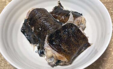 釣魚で作る「ギャップ萌え」レシピ：ウツボの塩ゆで　コラーゲンたっぷり