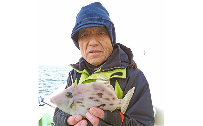 相模湾の船カワハギ釣りで26cm頭に船中全員が本命ゲット【神奈川・まごうの丸】