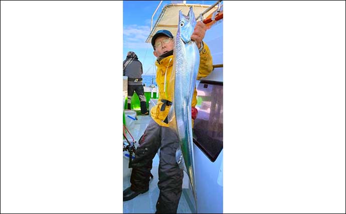 【船釣り速報】ドラゴン級混じりでタチウオ釣り好調継続中（大分・熊本）