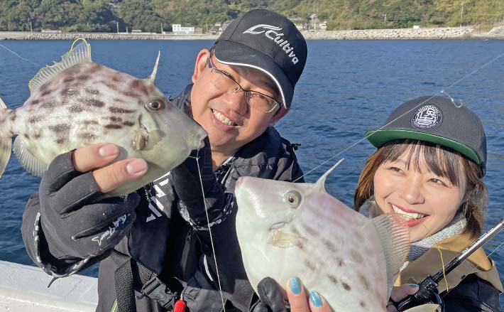 船カワハギ釣りで28cm頭に良型続々【大分・クルーズ】エビエサに連発