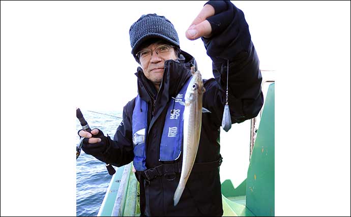 東京湾の船キス釣りで20cm頭に釣る人シロギス38尾【千葉・吉野屋】