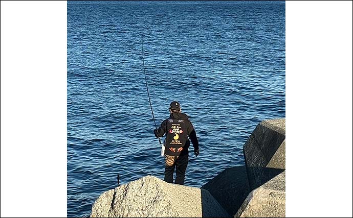 初島での堤防フカセ釣りで40cmメジナにイナダをキャッチ【静岡】