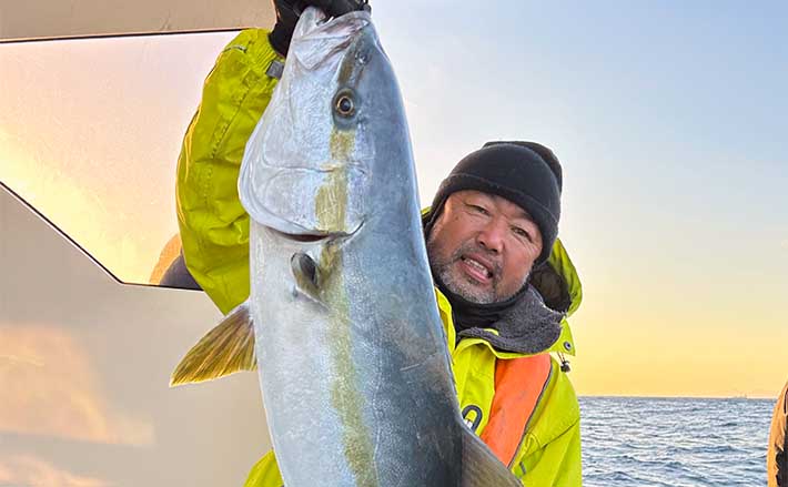 沖のルアー釣り最新釣果】ジギングで14kg・120cm頭に大型ヒラマサ連打
