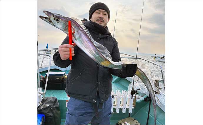 【釣果速報】大分沖のイシダイ五目釣りで良型本命キャッチ（大分・熊本）