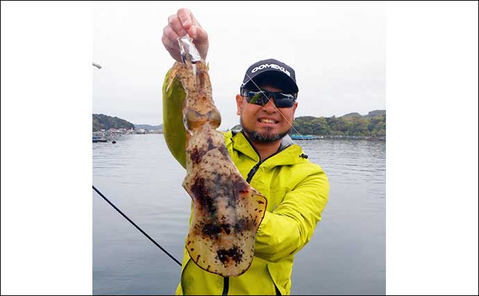 イカダでのヤエン釣り＆エギング二刀流で春のデカイカに挑戦【三重・宝成渡船】