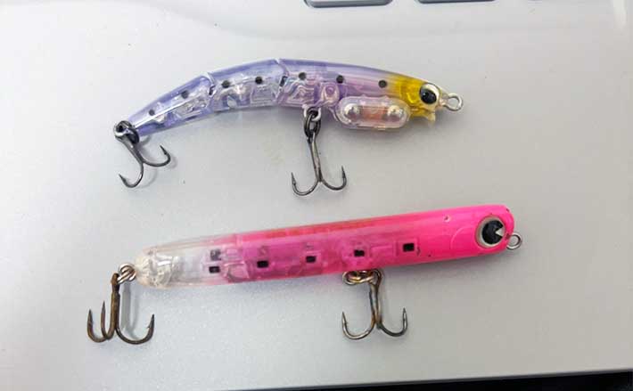 購入したての新品ルアーと2年間使用したルアーを比較してみた 蓄光性能