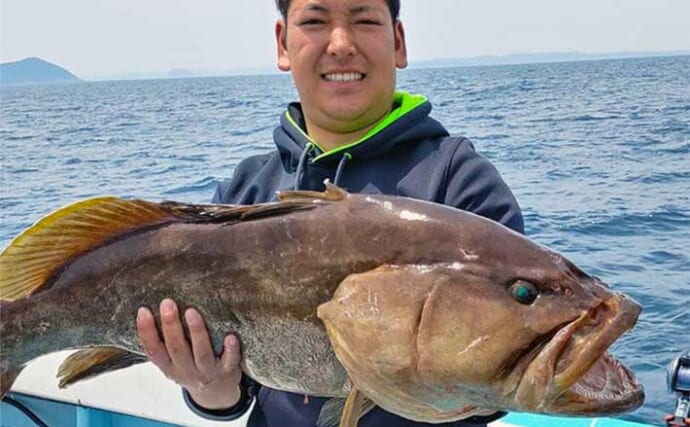 【船のエサ釣り最新釣果】イカを泳がせて10kgの高級魚アラ（クエ）をGET！