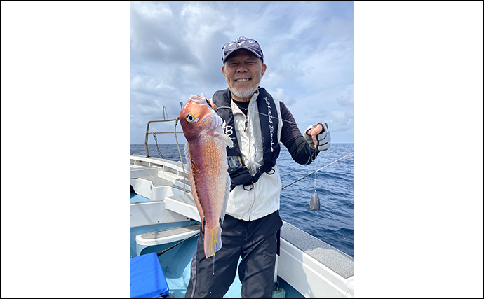 【船釣り釣果速報】釣ったイカを泳がせて80cm大型マダイをキャッチ（福岡）