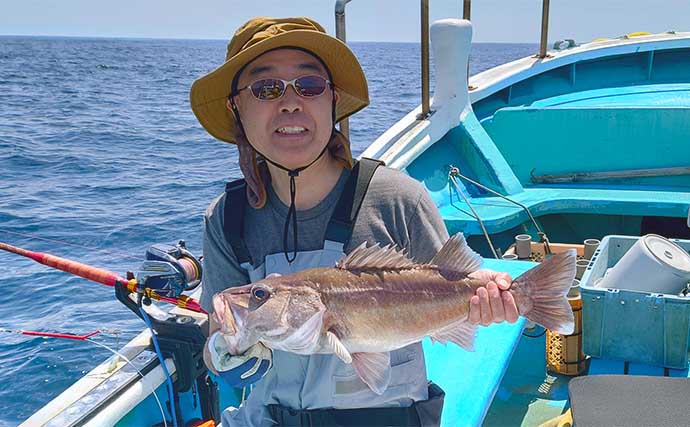 中深海釣りで3.2kg超高級魚アラをキャッチ【静岡・わし丸】ゲストにカサゴ類も