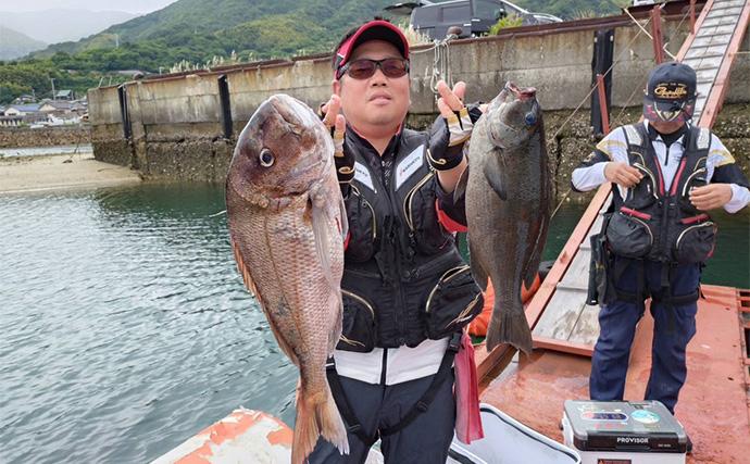 周防大島沖・八島での磯フカセ釣りで70cm級筆頭に大型マダイを連打【山口】