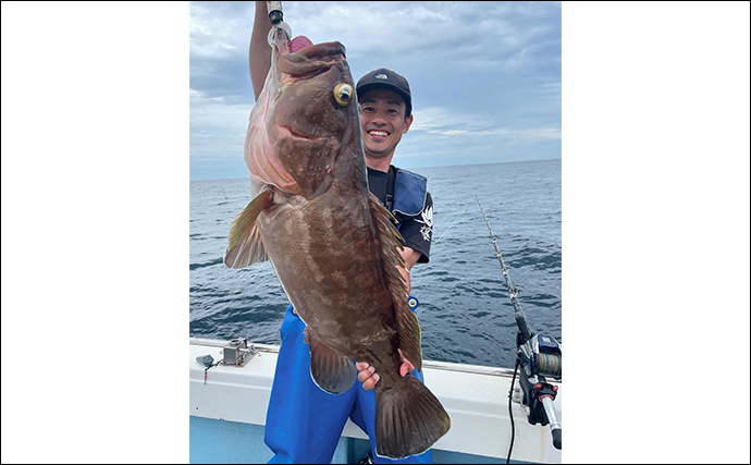 【船釣り釣果速報】博多湾内のタチウオ釣りで指7本級ドラゴン堂々浮上（福岡）