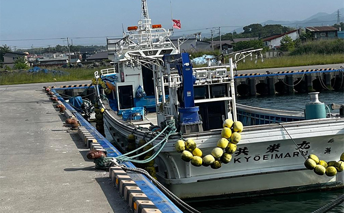 噴火湾の漁港で44cm頭に良型アイナメ2尾キャッチ【北海道】同行者全員安打に成功