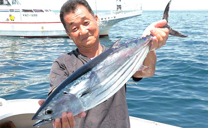 相模湾のまきエサ釣りでキハダマグロにカツオが顔出し【神奈川・洋征丸】