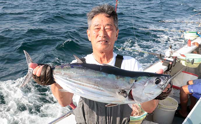 相模湾のまきエサ釣りでキハダマグロにカツオが顔出し【神奈川・洋征丸】