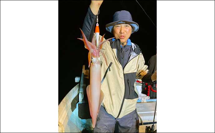 釣ったイカを泳がせて12kg頭にアラ（クエ）船中4尾【山口・かもめ丸】大ダイも顔出し