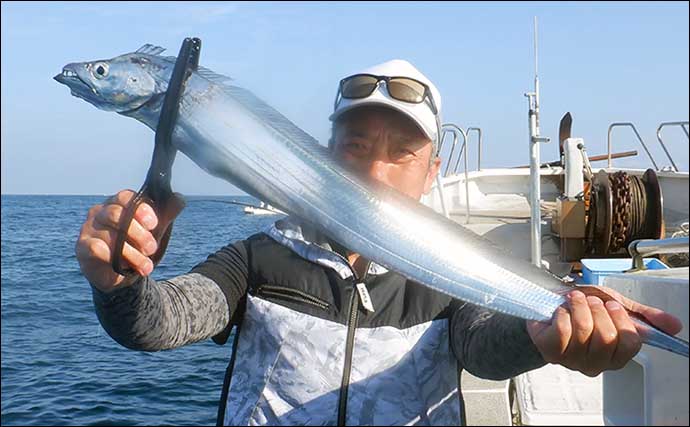 伊勢湾エリアのテンヤタチウオ釣り入門 【タックル・仕掛け・エサ・釣り方を徹底解説】