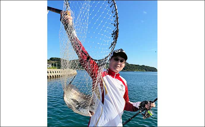 波止フカセ釣りで54cm頭に50cm超え「年無し」チヌ３連発！【長崎・釜田漁港】