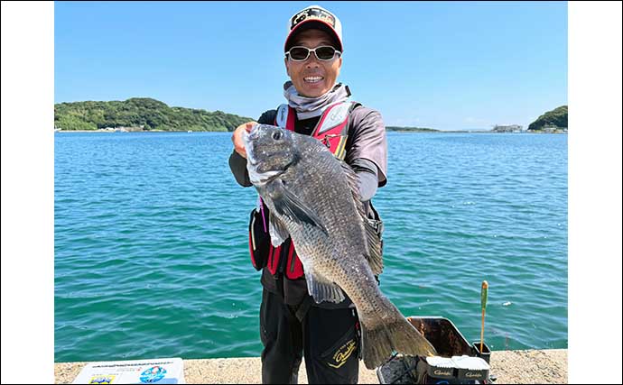 波止フカセ釣りで54cm頭に50cm超え「年無し」チヌ３連発！【長崎・釜田漁港】