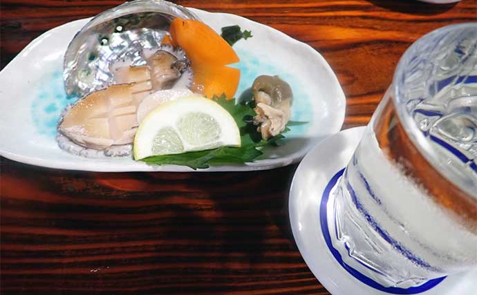 小学生が『釣船茶屋ざうお』で居酒屋デビュー　マダイにヒラメにクルマエビをキャッチ！