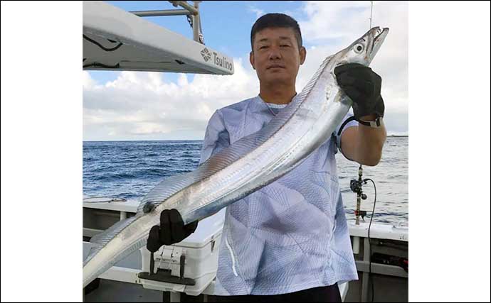 【船釣り釣果速報】スルメイカ釣り好調で船上に沖干しズラリ！（愛知）