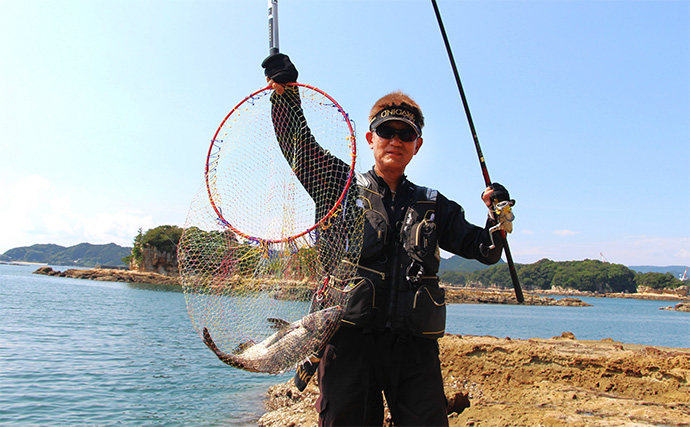 磯フカセ釣りで45cm秋チヌを手中【長崎】深ダナ狙いに特化したイエロー針が的中！