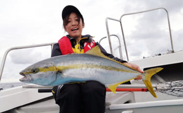 船から大型魚を狙う『落とし込み釣り』　エリアごとのシーズン・ターゲット・釣り方・タックルを解説