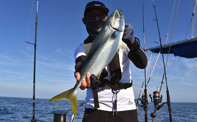 鷹巣沖の青物ジギングが開幕【福井・鷹王丸】ヒラマサにハマチが好ヒット