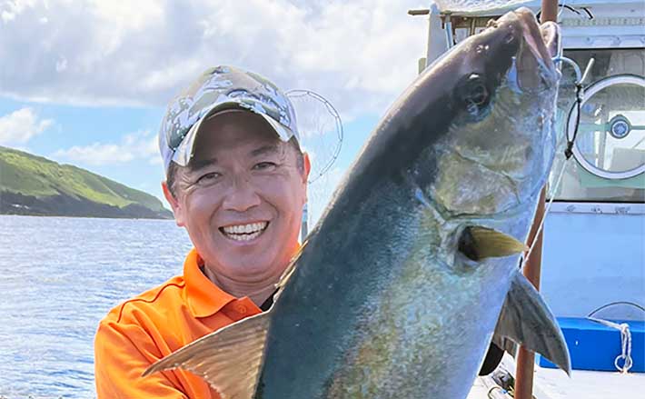 離島海域の大型魚狙い泳がせ釣り入門解説 【心構え・タックル・基本の釣り方】 | TSURINEWS