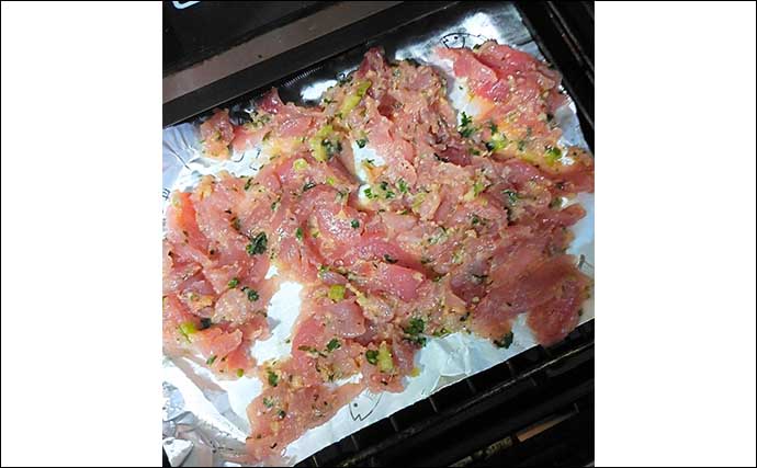 釣魚で作る「もったいない」レシピ：ヤズの焼きなめろう　みそと薬味がカギ