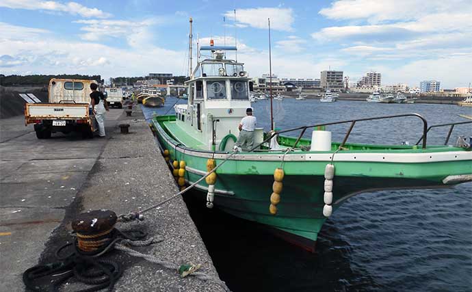 相模湾アマダイ釣りで35cm級頭に本命を好捕【神奈川・ちがさき丸】好ゲストにオニカサゴやアラ