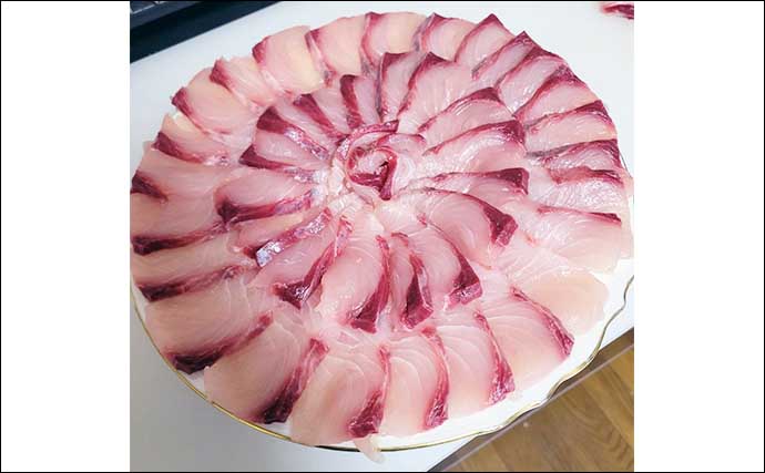 船での「落とし込み釣り」で7.2kg96cmヒラマサが堂々浮上！【佐賀・海香丸】