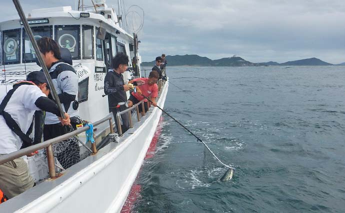 伊勢湾オフショアジギング釣行で船中ブリ連発【愛知・南知多】タチウオパターンが的中