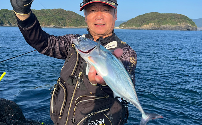 深島での磯フカセ釣りでカツオに良型イサキにオナガグレと多彩釣果に大満足！【大分】